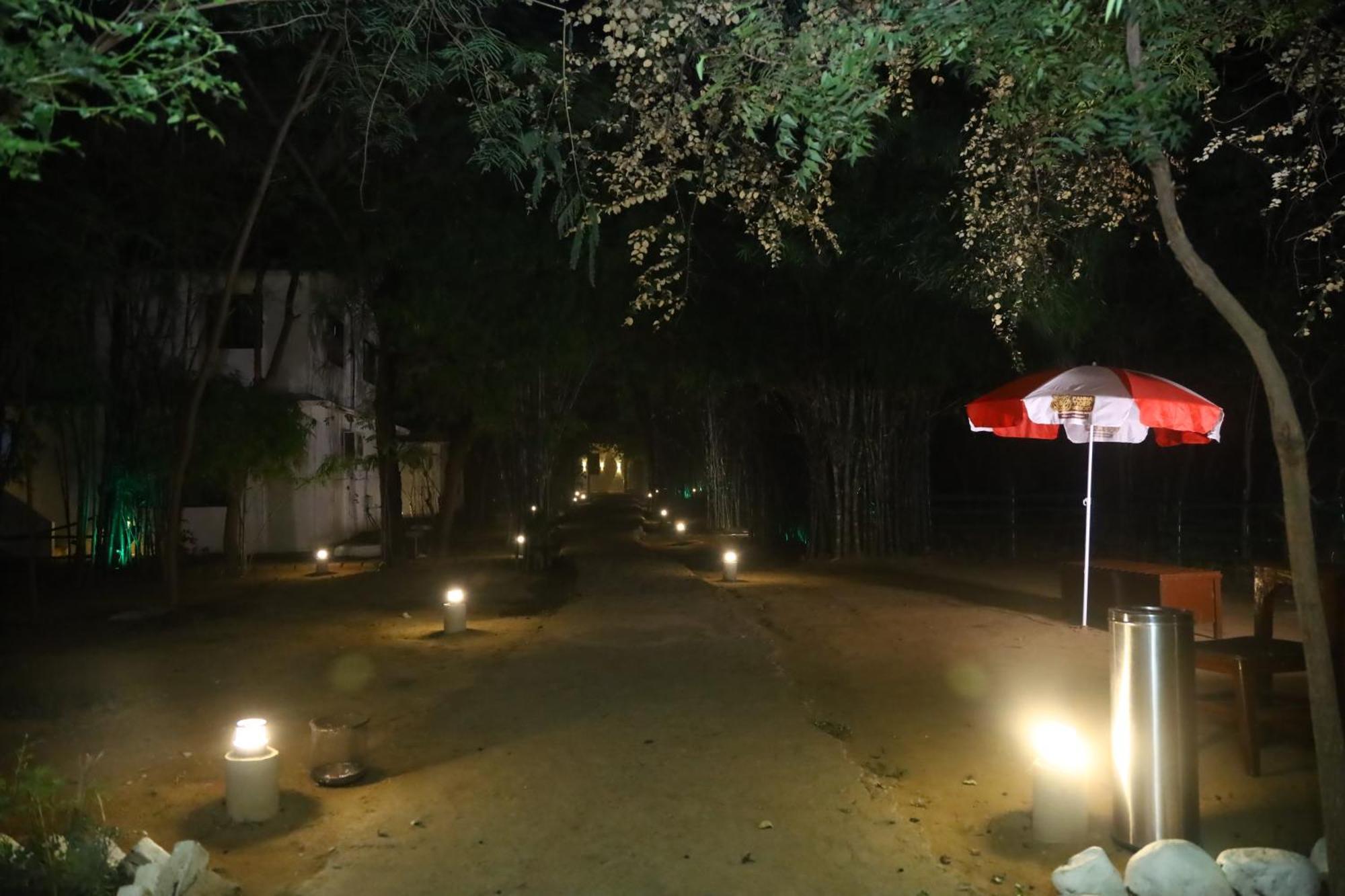 Panna Tiger Resort- Riverside Property Rajgarh  ภายนอก รูปภาพ