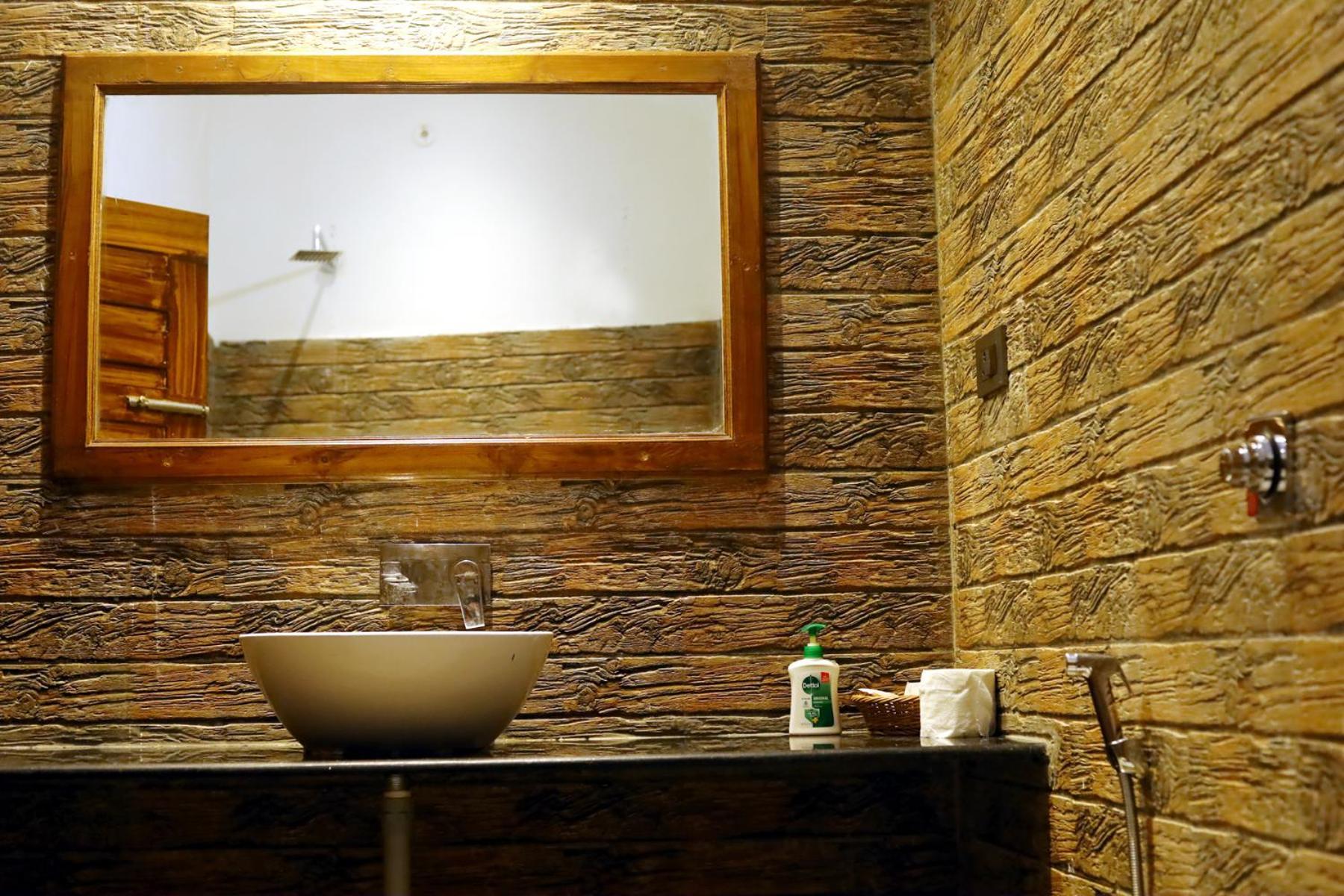 Panna Tiger Resort- Riverside Property Rajgarh  ภายนอก รูปภาพ